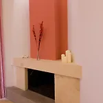 Oda ve Kahvaltı Aenaon