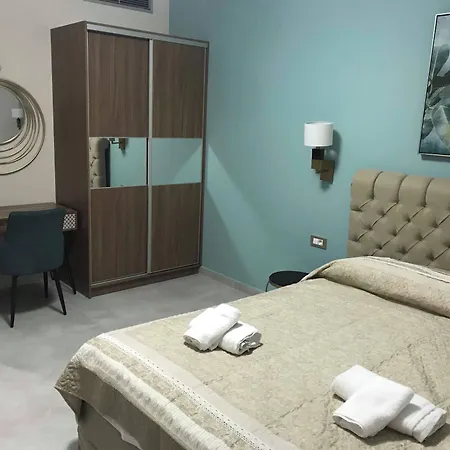 Aenaon فندق مبيت وإفطار