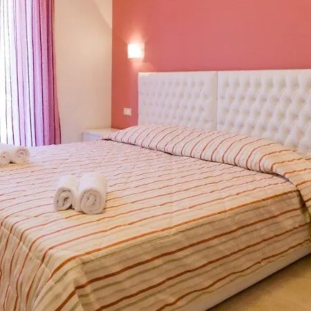 Alojamento de Acomodação e Pequeno-almoço Aenaon 4*