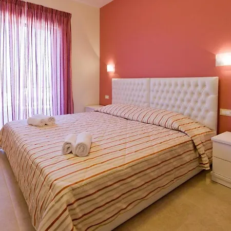 Aenaon Bed & Breakfast