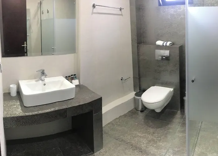 Couette-café Aenaon 4*